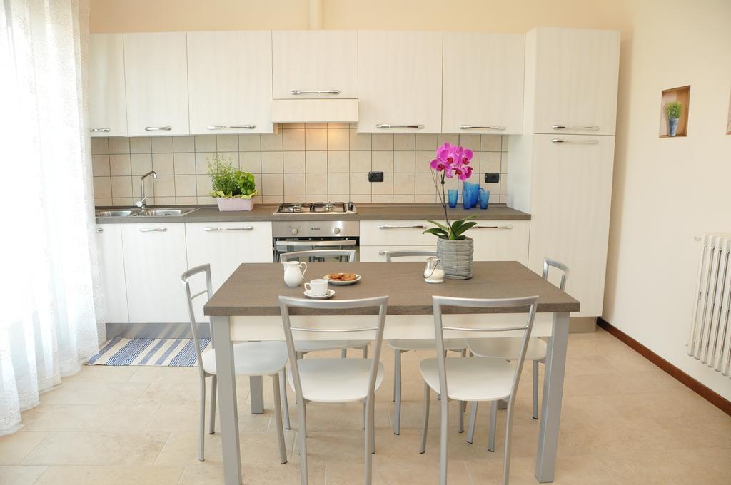 Appartement Salvi à Peschiera del Garda Chambre photo